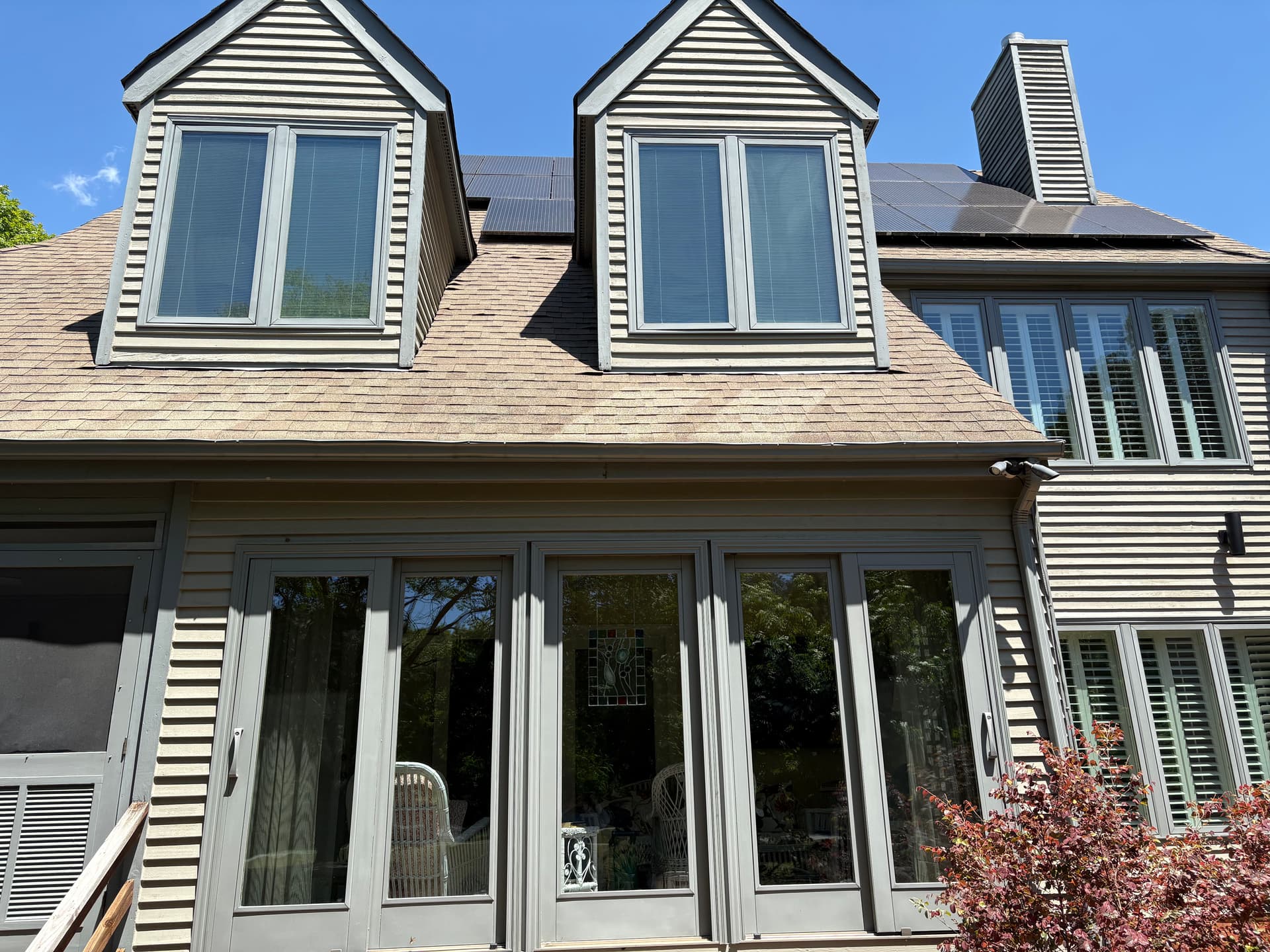 Gallery photos for Interior and Exterior Window Cleaning Done Right in Ashland: Image #1