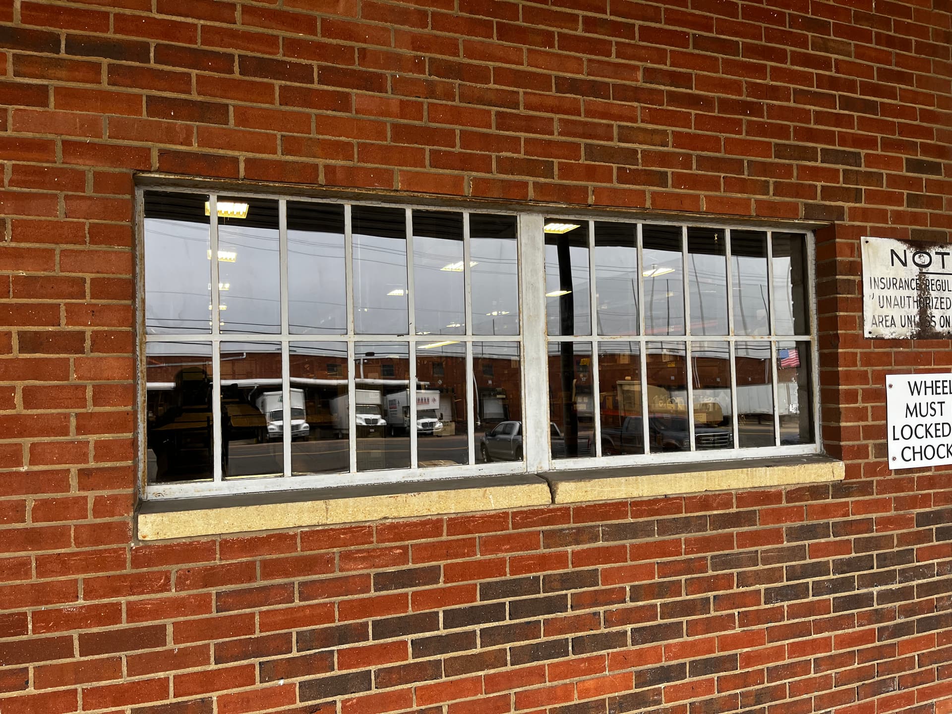 Gallery photos for Commercial Window Cleaning for a Richmond VA Office Building: Image #3