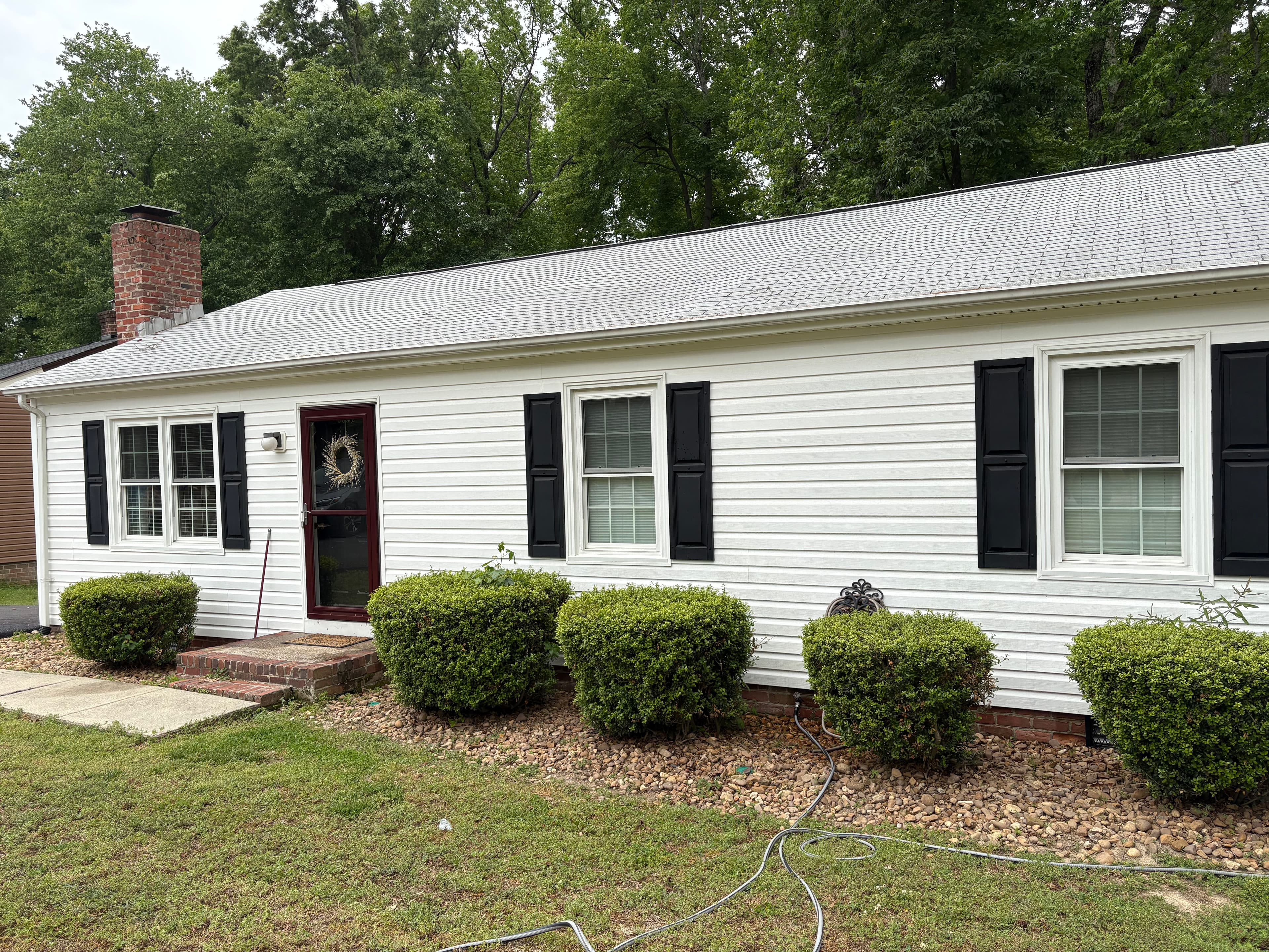 Project Exterior Window Cleaning Done Right in Chesterfield image
