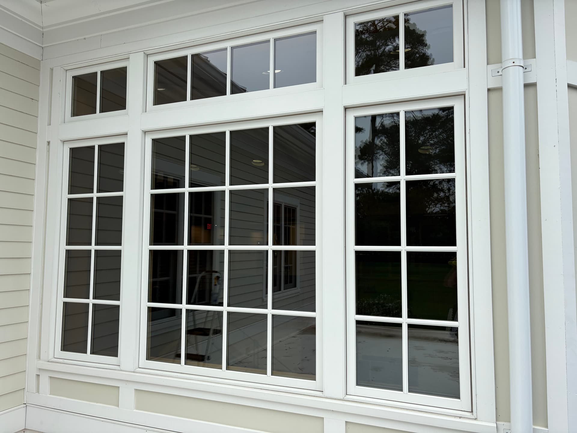 Gallery photos for Exterior Window Cleaning at St. Christopher's School in Richmond VA: Image #1