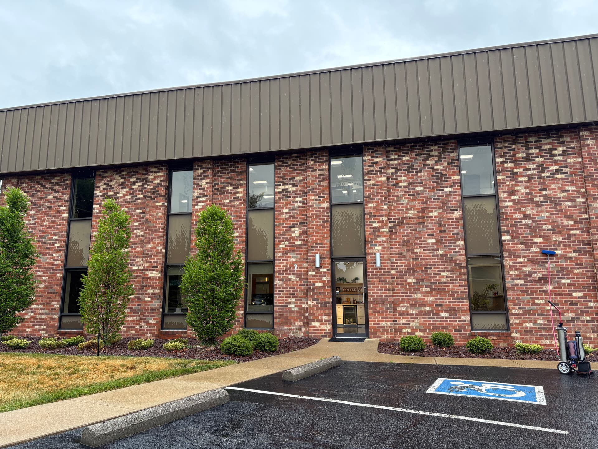 Commercial Window Cleaning Done Right in Ashland image