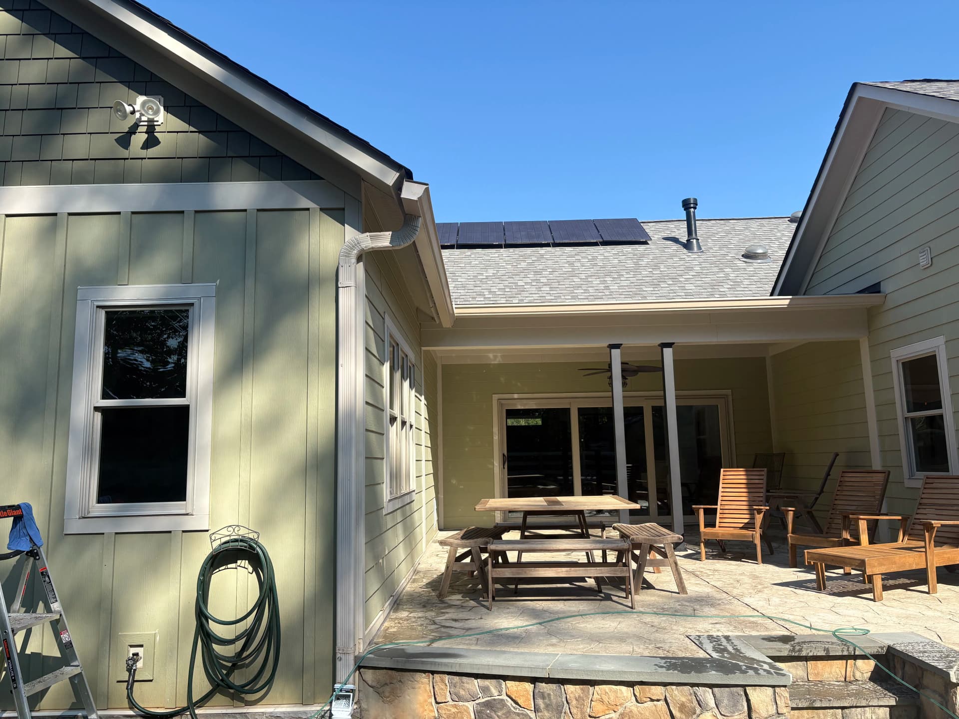Gallery photos for Interior and Exterior Window Cleaning with Hard Water Stain Removal in Maidens: Image #2