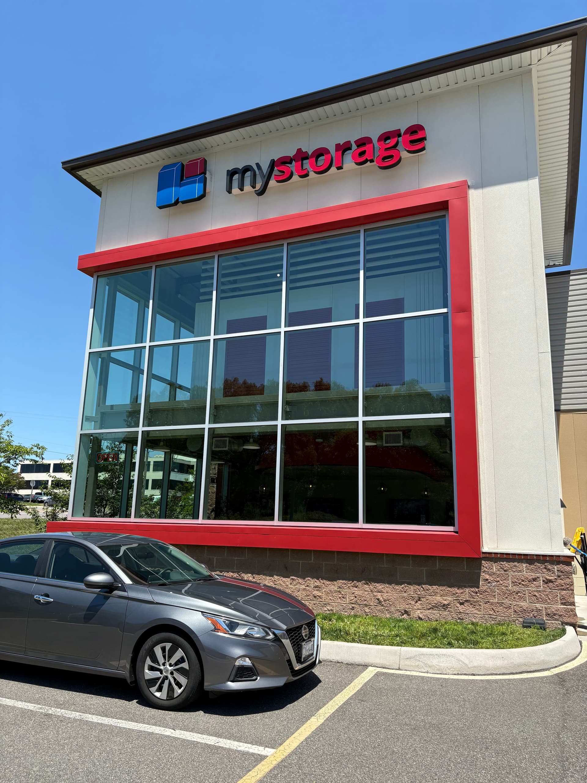 Gallery photos for Commercial Window Cleaning at a Mechanicsville Storage Facility: Image #1