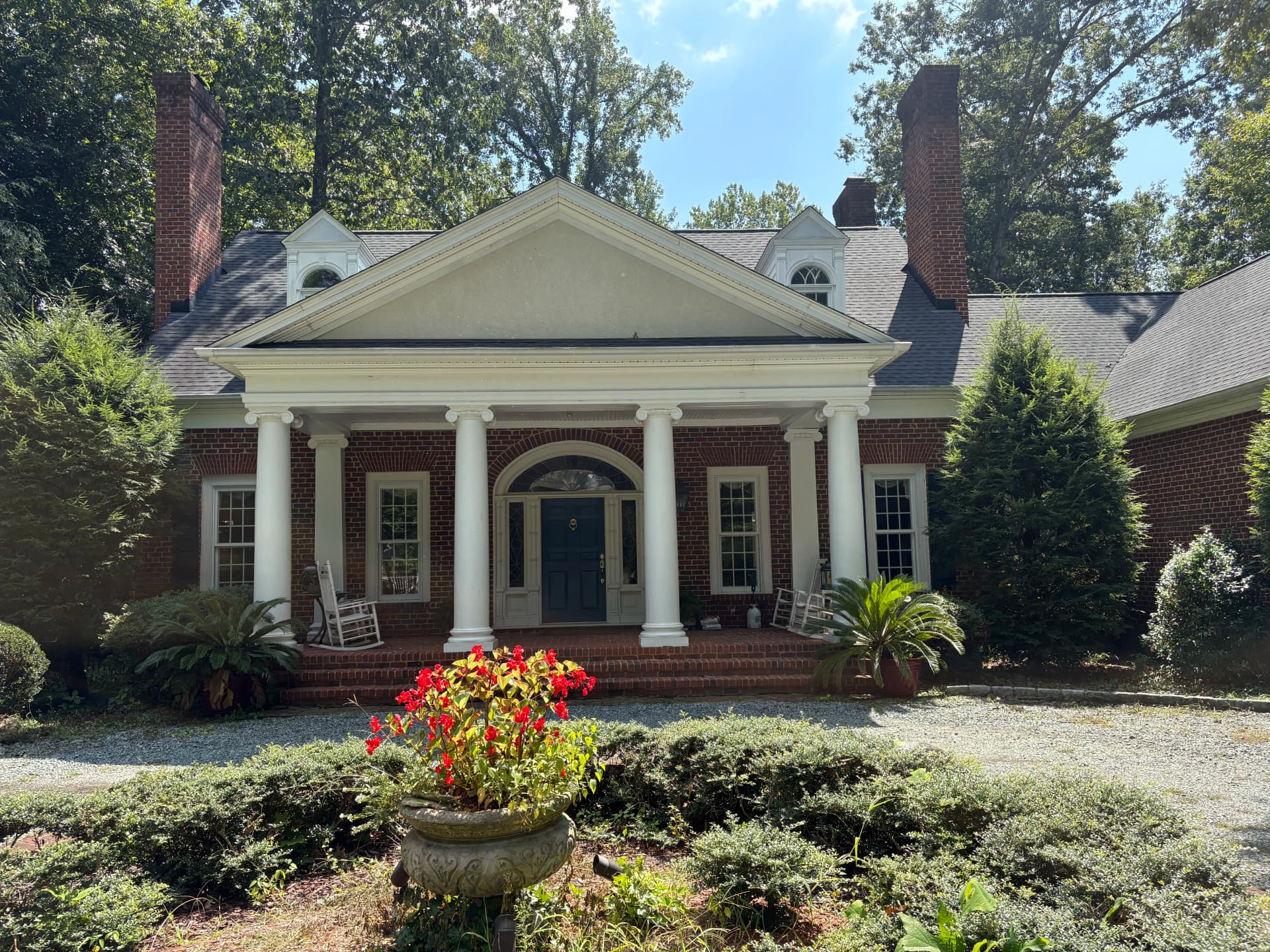 Window Cleaning Done Right at a Mechanicsville Home image