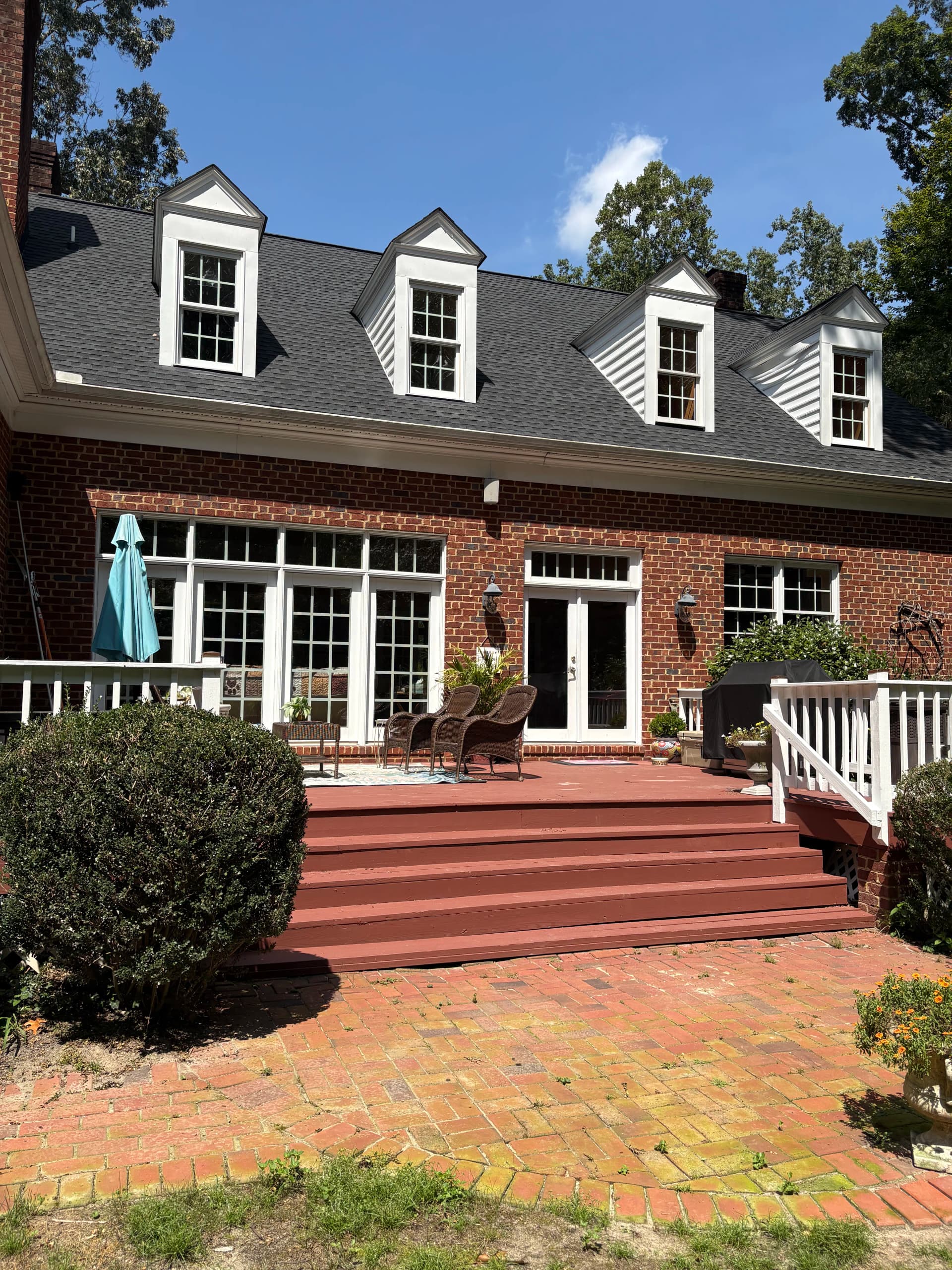 Gallery photos for Window Cleaning Done Right at a Mechanicsville Home: Image #1