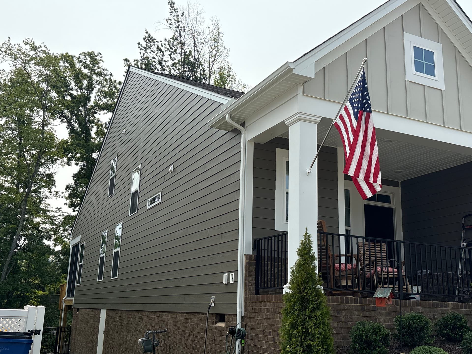 Gallery photos for Interior and Exterior Window Cleaning in Moseley VA: Image #1