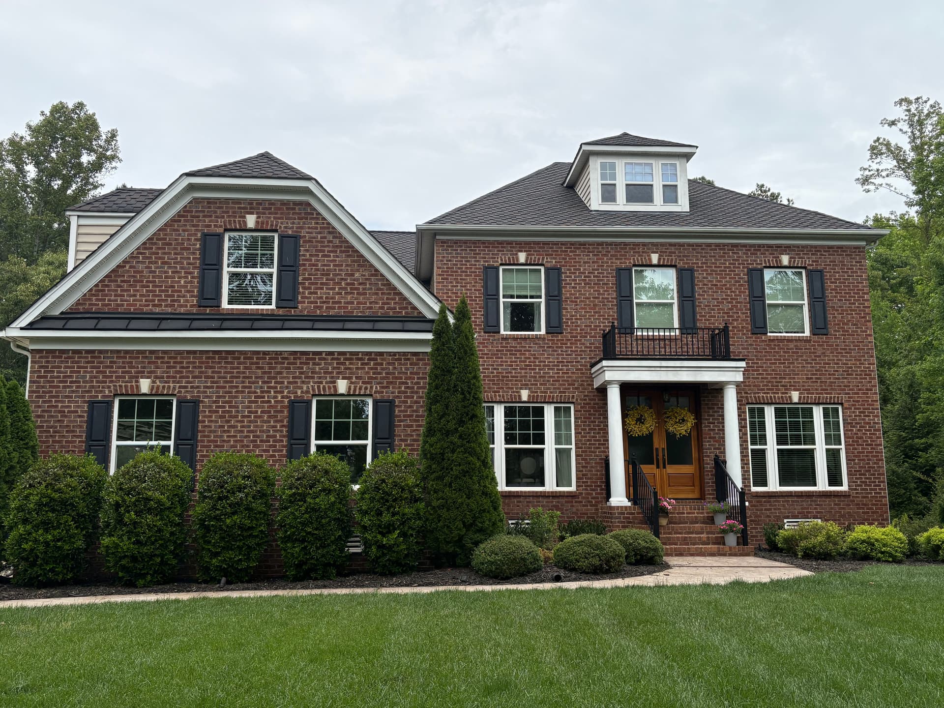 Exterior Window Cleaning Gets This Ashland Home Baby Shower Ready image