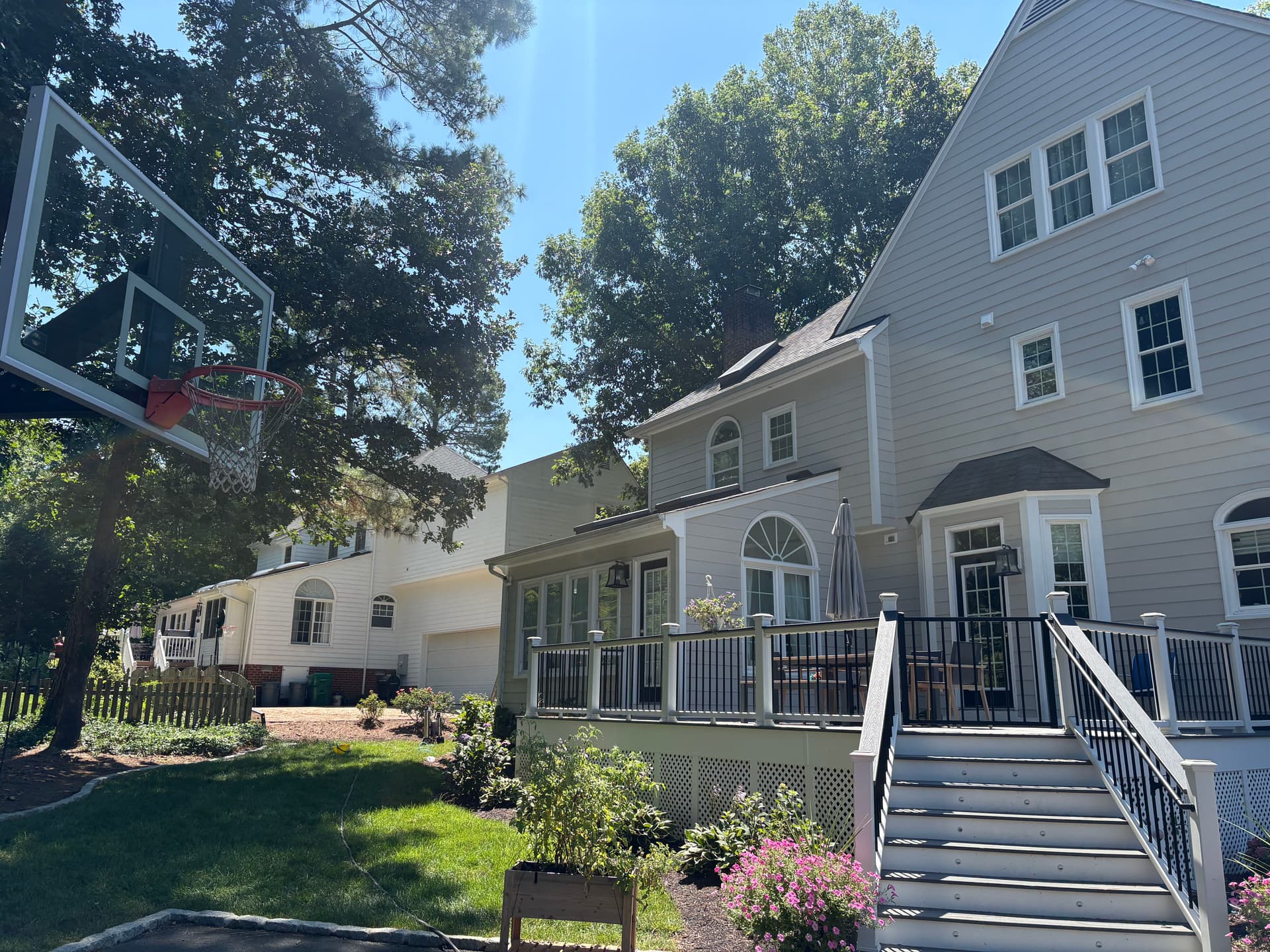 Exterior Window Cleaning and Track Service in Henrico image