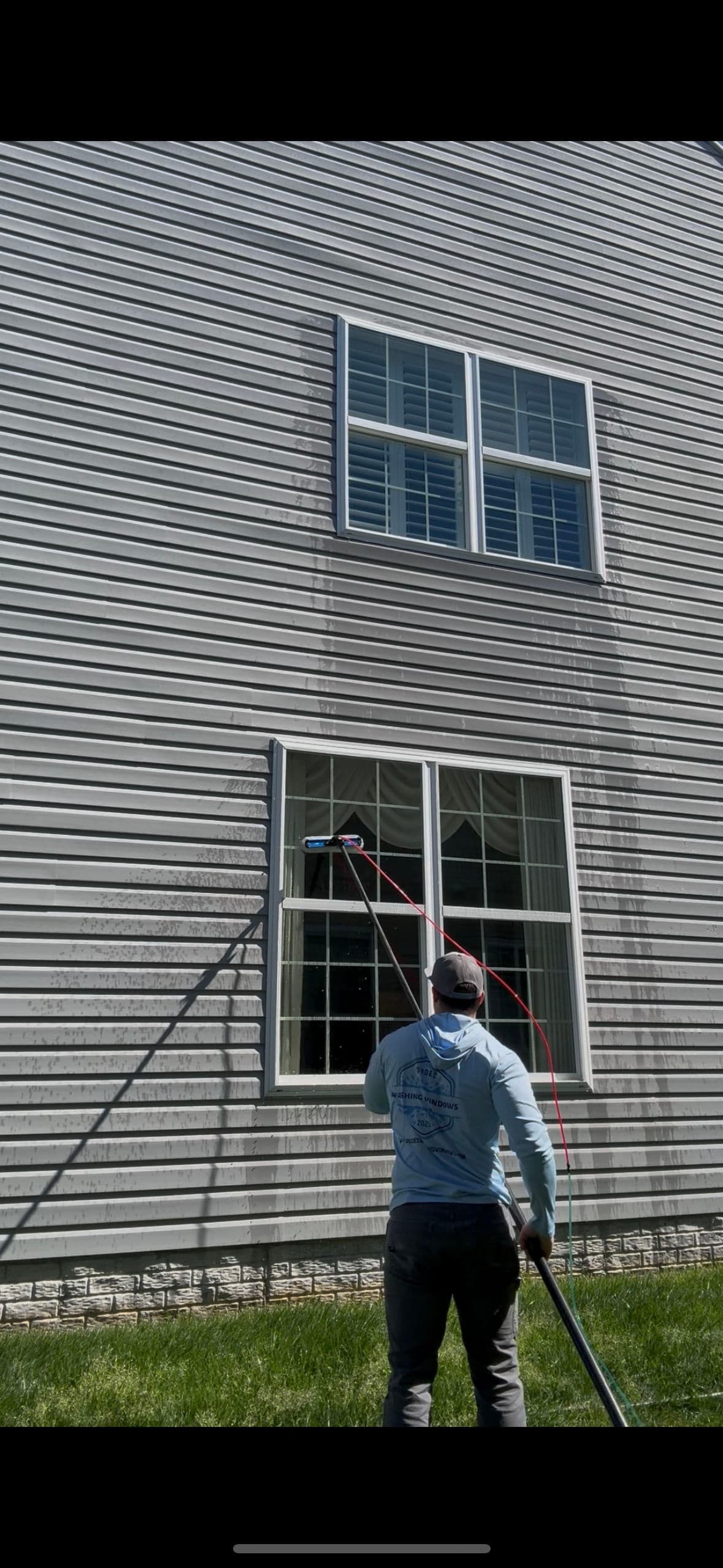 Gallery photos for Professional Window Cleaning in New Kent VA Done Right: Image #1