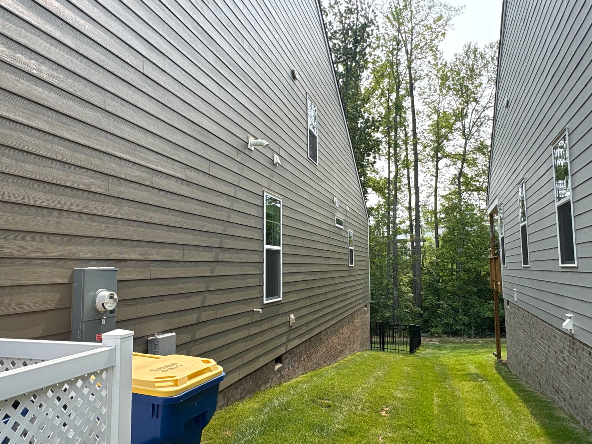 Gallery photos for Interior and Exterior Window Cleaning in Moseley VA: Image #2